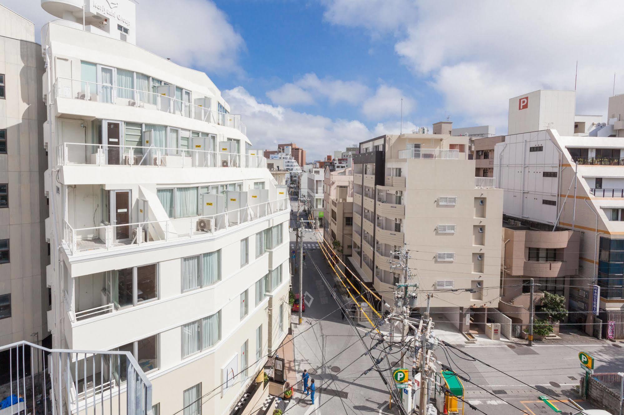 Okinawa Kariyushi Lch. Premium Hotel Naha Ngoại thất bức ảnh