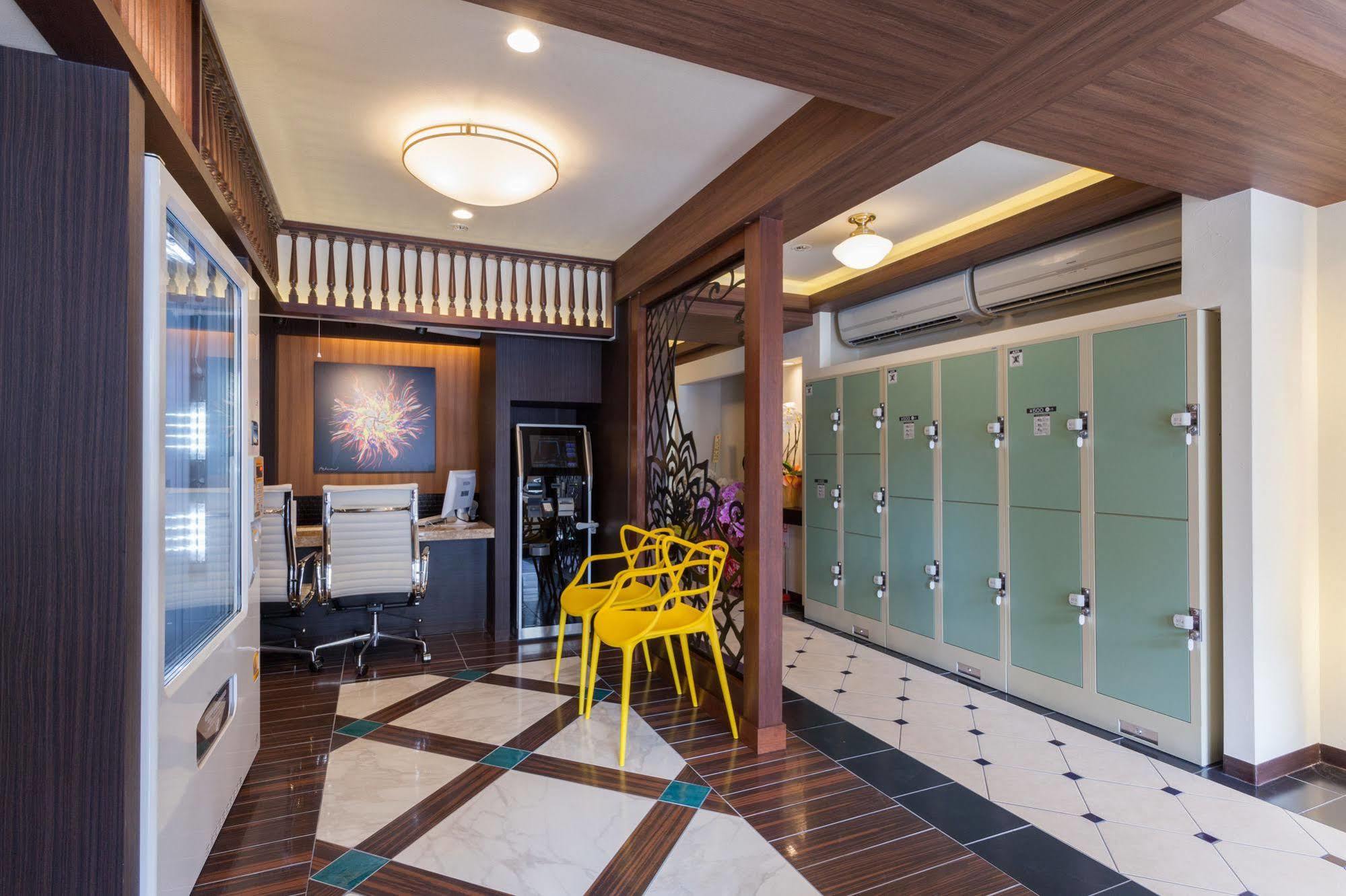 Okinawa Kariyushi Lch. Premium Hotel Naha Ngoại thất bức ảnh
